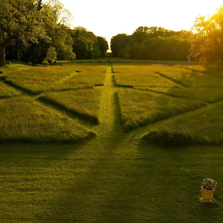 Le Chateau De Bonnemare -