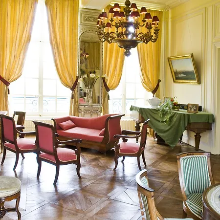 Le Chateau De Bonnemare - Bed & Breakfast 3*