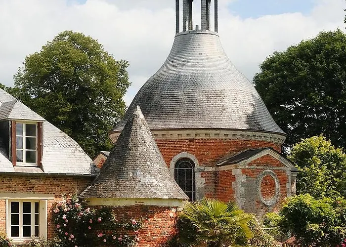 Le Chateau De Bonnemare - Bed & Breakfast 3*