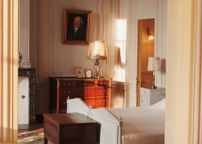 Le Chateau De Bonnemare - Bed & Breakfast